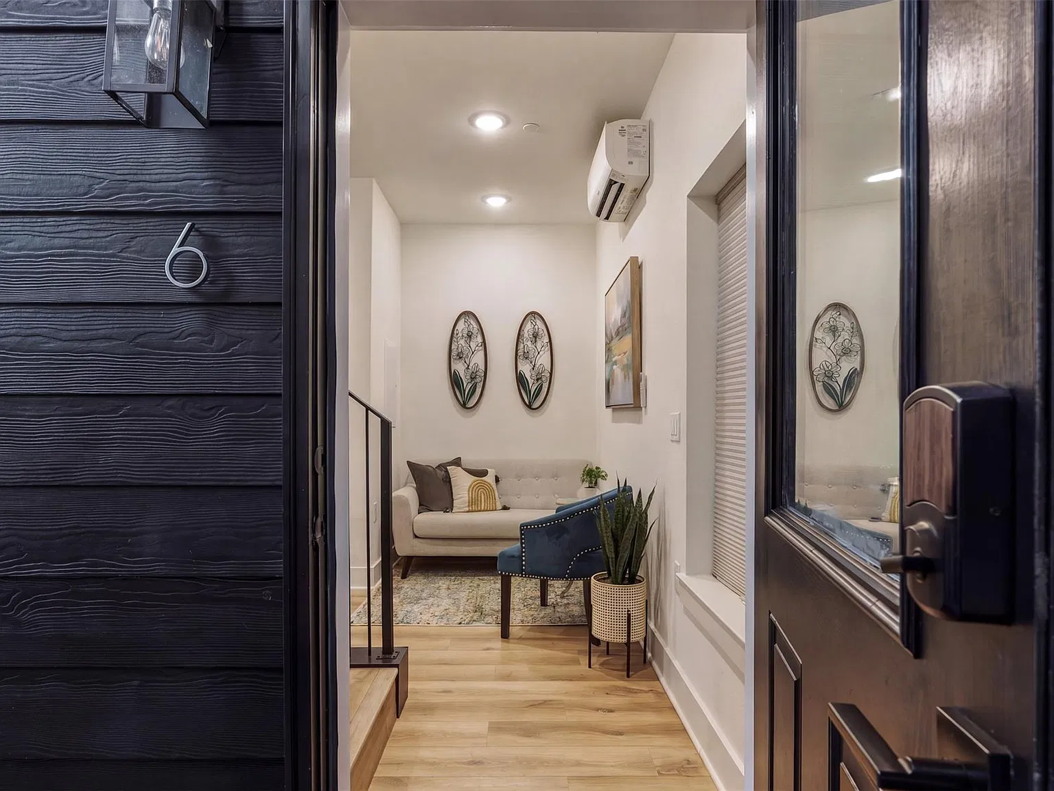 2 bed, 2.5 bath, 815 sqft, $2,800 — Photo 3