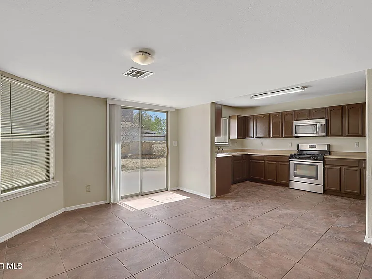 14140 Tierra Delfin Dr — Photo 7