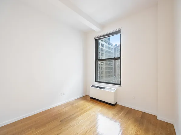 76 Madison Avenue image 32 of 37