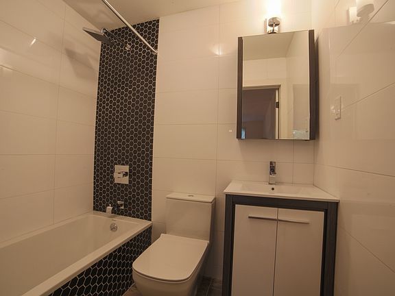 2nd image of 210 Malcolm X Blvd #7X