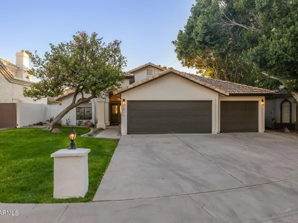 1911 E CLIPPER Court, Gilbert, AZ 85234