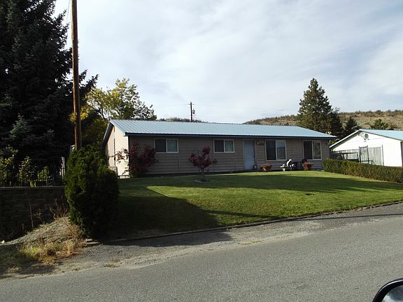 2nd image of 805 Ironwood St