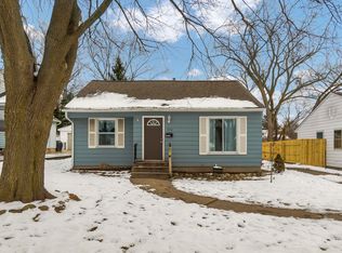 1350 Lewison Ave NE, Grand Rapids, MI 49505