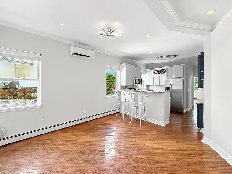 510 Palisade Ave #4L — Photo 9