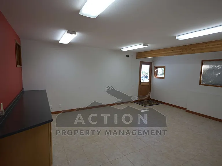 23 Karie Ct — Photo 48