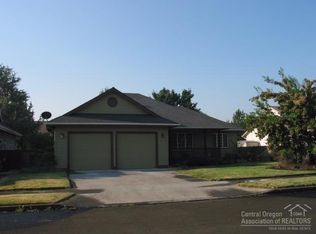 20931 Spinnaker St, Bend, OR 97701