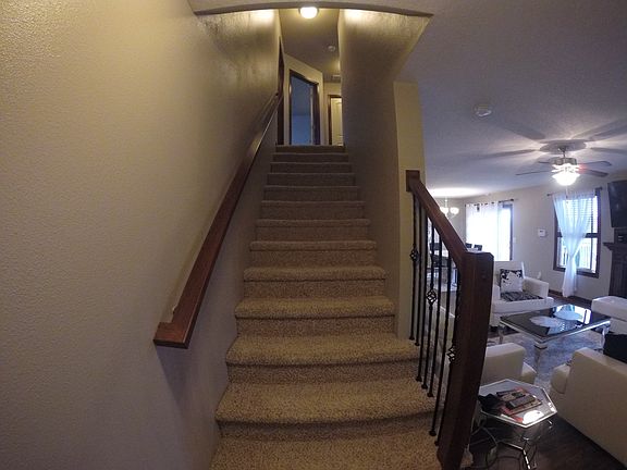 5th image of 2520 SE Stone Prairie Dr