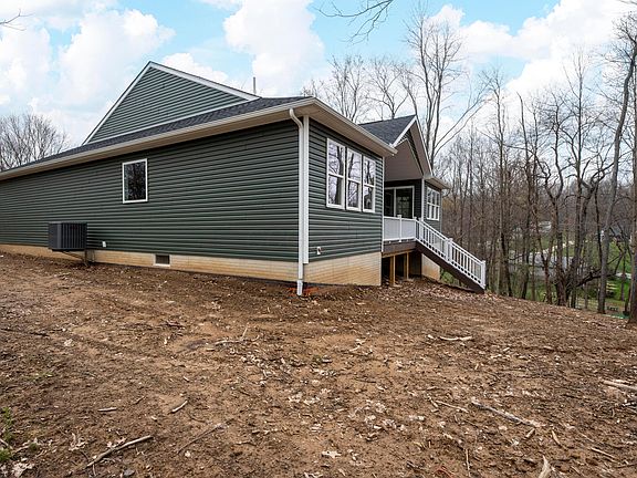 5th image of 208 Heatherwood Dr
