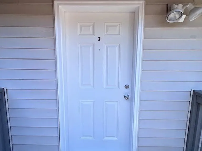 5684 Eagle Pkwy — Photo 19