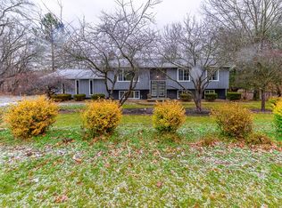 2729 Mayfair Rd, Akron, OH 44312