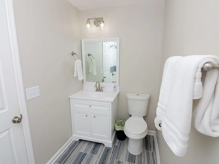 306 Wedgewood Ct — Photo 13