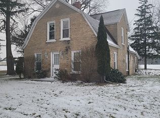 2425 N Graham Rd, Freeland, MI 48623