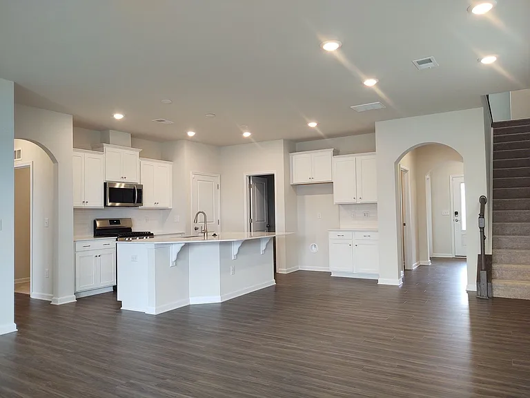 4049 Whipcord Dr — Photo 3