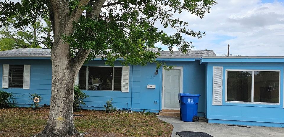 1st image of 1127 60th Ave N