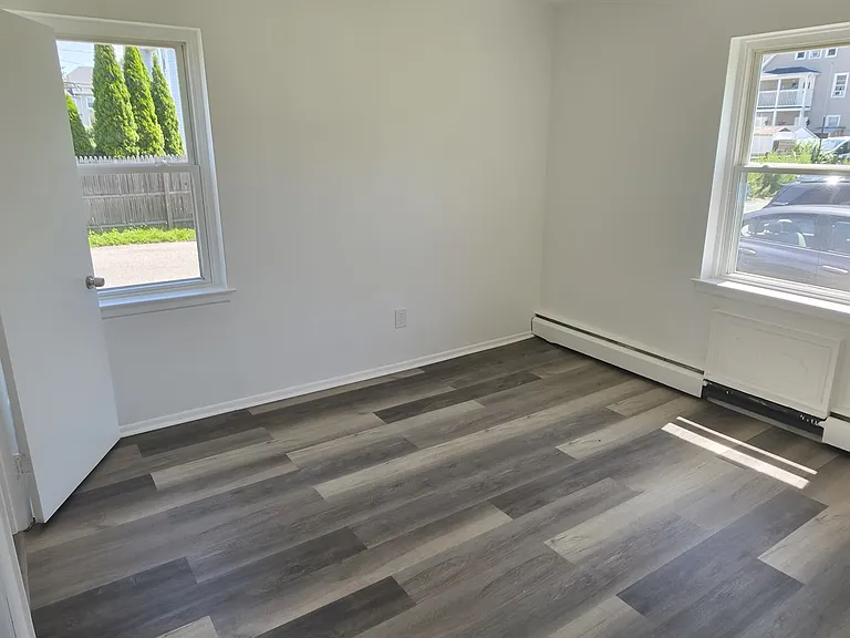 211 Birdseye St #2A — Photo 4