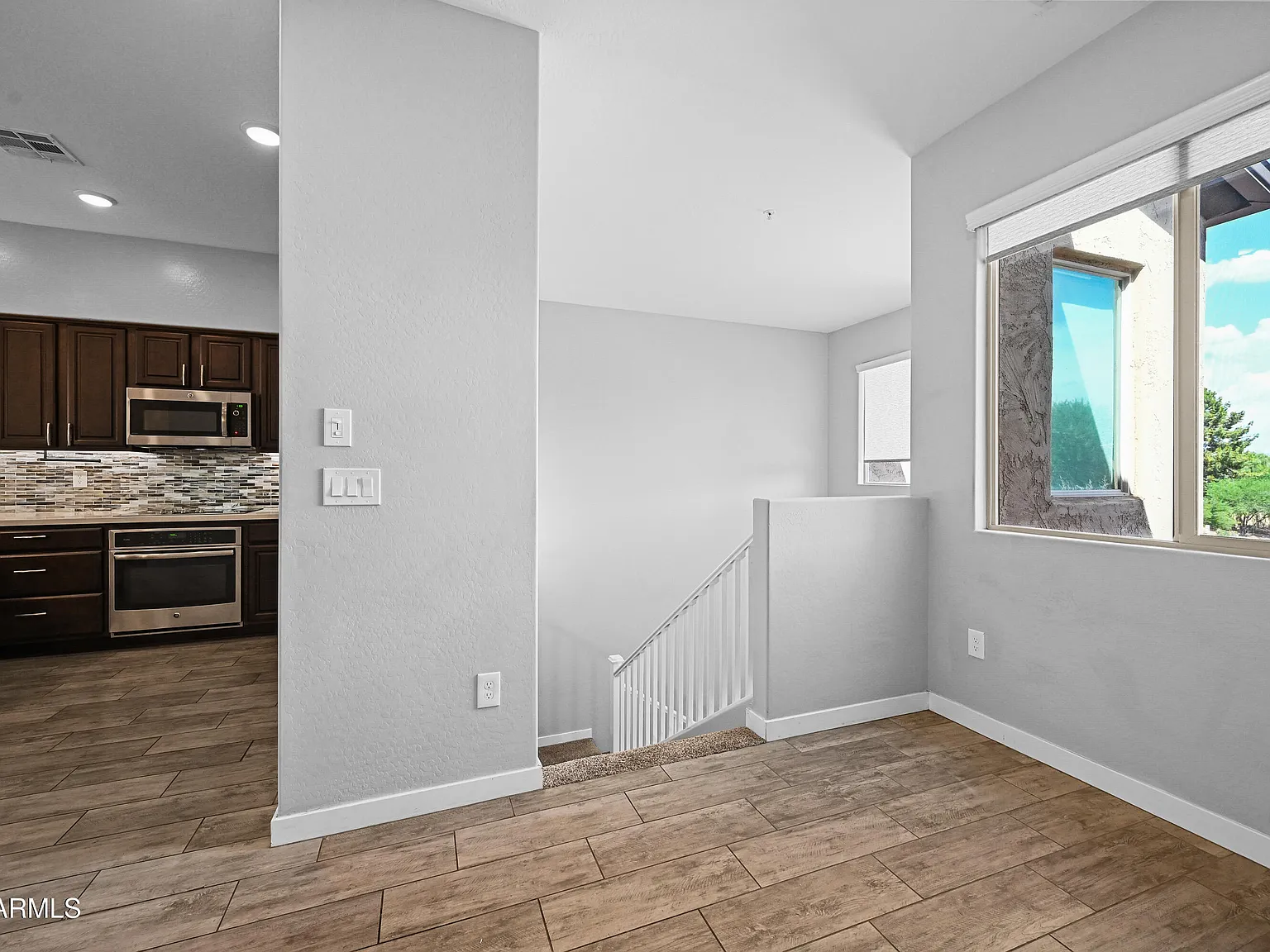250 W Queen Creek Rd — Photo 4