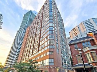 1055 Bay St #613-C01, Toronto, ON M5S 3A3
