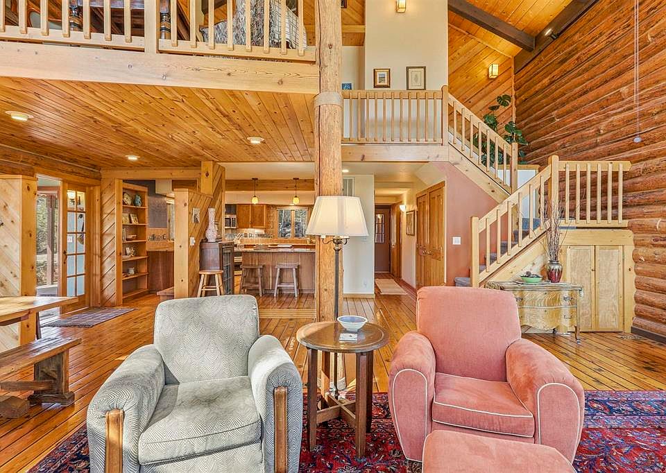 13th image of this home