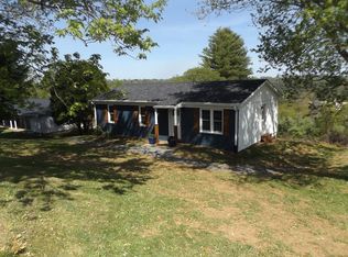 200 Clover St, Galax, VA 24333