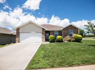 4427 W Nicholas St, Springfield, MO 65802