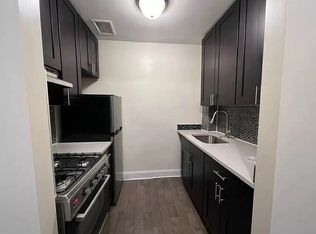 390 E 21st St APT 3C, Brooklyn, NY 11226