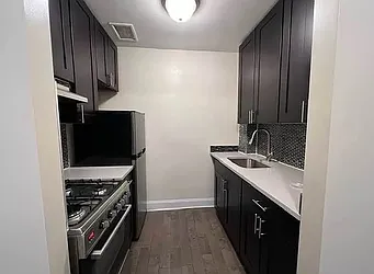 390 East 21st Street