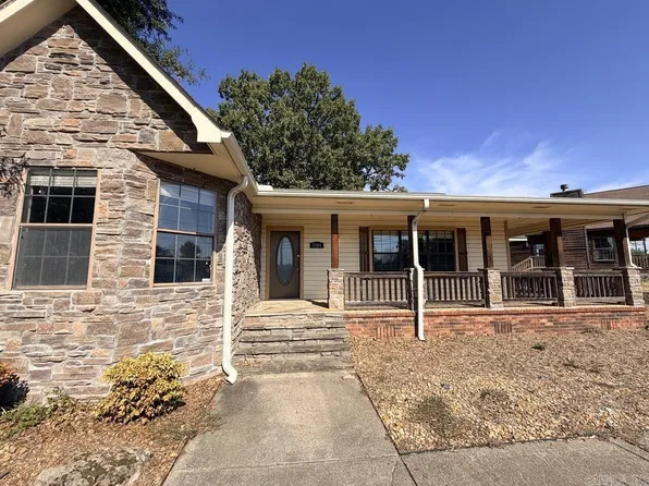 5924 S University Ave Unit B, Little Rock, AR 72209