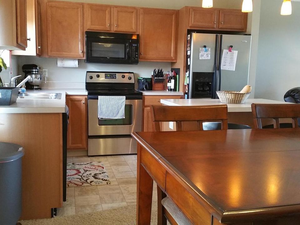 1st image of 6876 Northway Dr NE