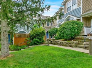 602 North Ave APT 5, Burlington, VT 05408