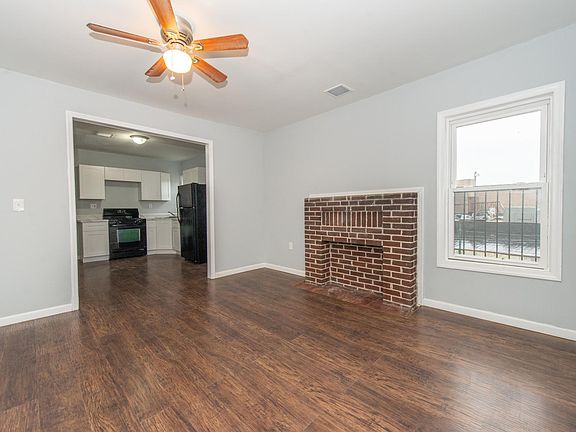 4th image of 166 Montgomery Ave Floor 2