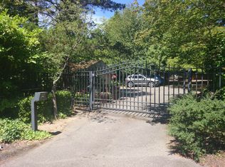 2841 40th Ave W, Seattle, WA 98199