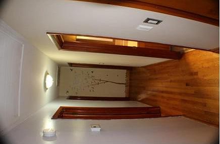 4th image of 2340 Stuart Dr