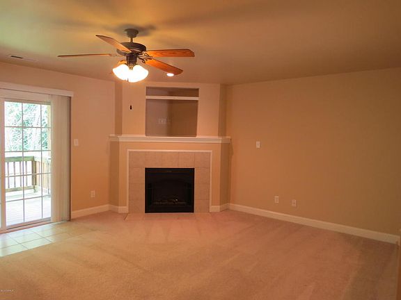 4th image of 4120 Brook Creek Ln #B