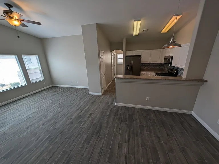 8708 Tomnitz Ave #101 — Photo 7