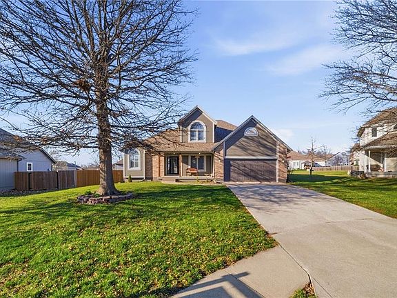 3rd image of 1510 Colt Cir