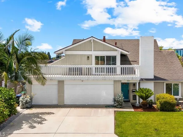 937 Carnation Ave, Costa Mesa, CA 92626