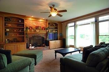 4th image of 40W867 Fox Creek Dr