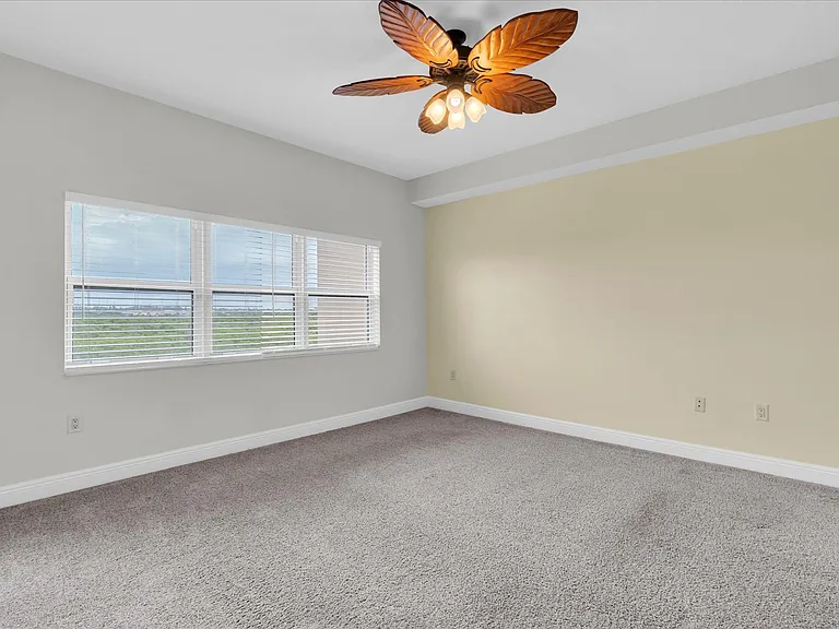 7296 Marathon Dr #404 — Photo 33