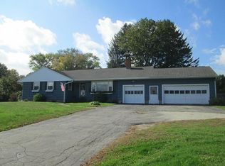 230 S Liberty St, Belchertown, MA 01007