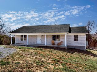 305 Cull Pepper Rd, Corinth, KY 41010