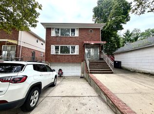 17012 Grand Central Pkwy, Jamaica, NY 11432