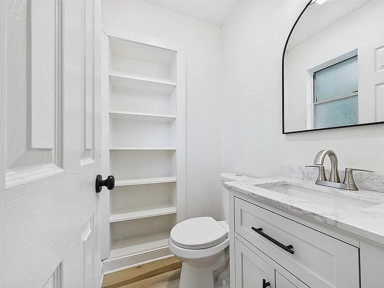 4414 Pineridge Dr — Photo 12