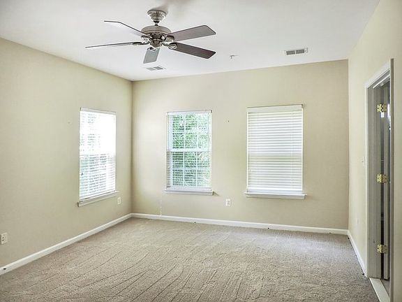 5th image of 130 Riverwatch Dr