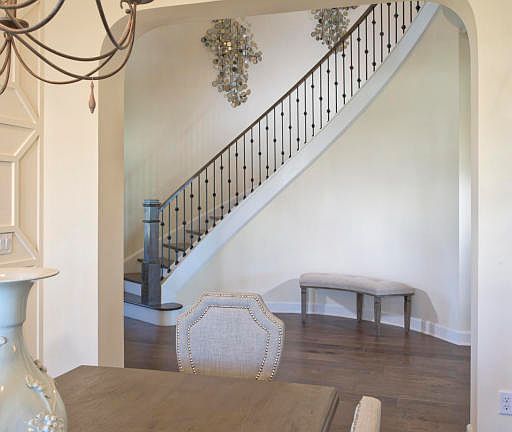 3rd image of 41 Lunetta Ct