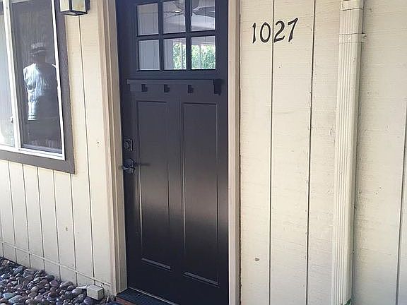 2nd image of 1027 Hazelwood Dr