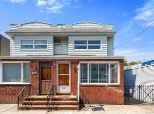 7214 72 Place, Glendale, NY 11385
