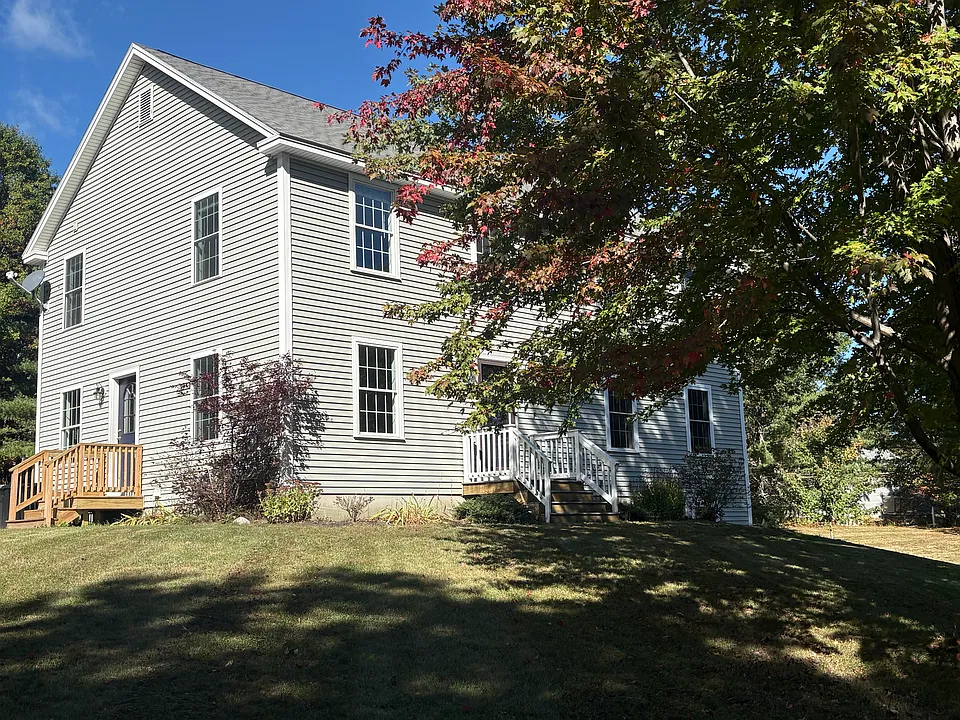 1 Homestead Acres Rd #1