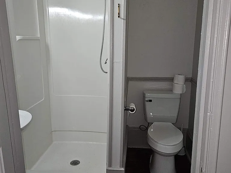 1012 Love Ave #4 — Photo 7