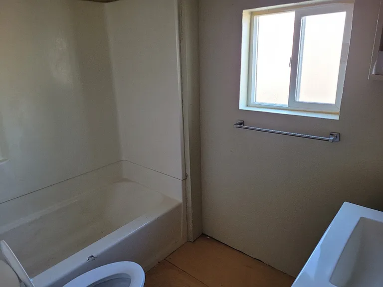 4250 Fillmore St — Photo 2