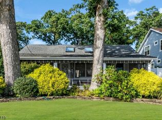 604 Monmouth Ave, Spring Lake Heights Boro, NJ 07762